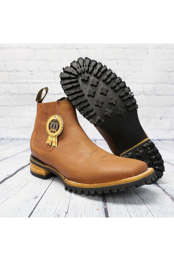 Botin Tractor Brown Ankle Boot